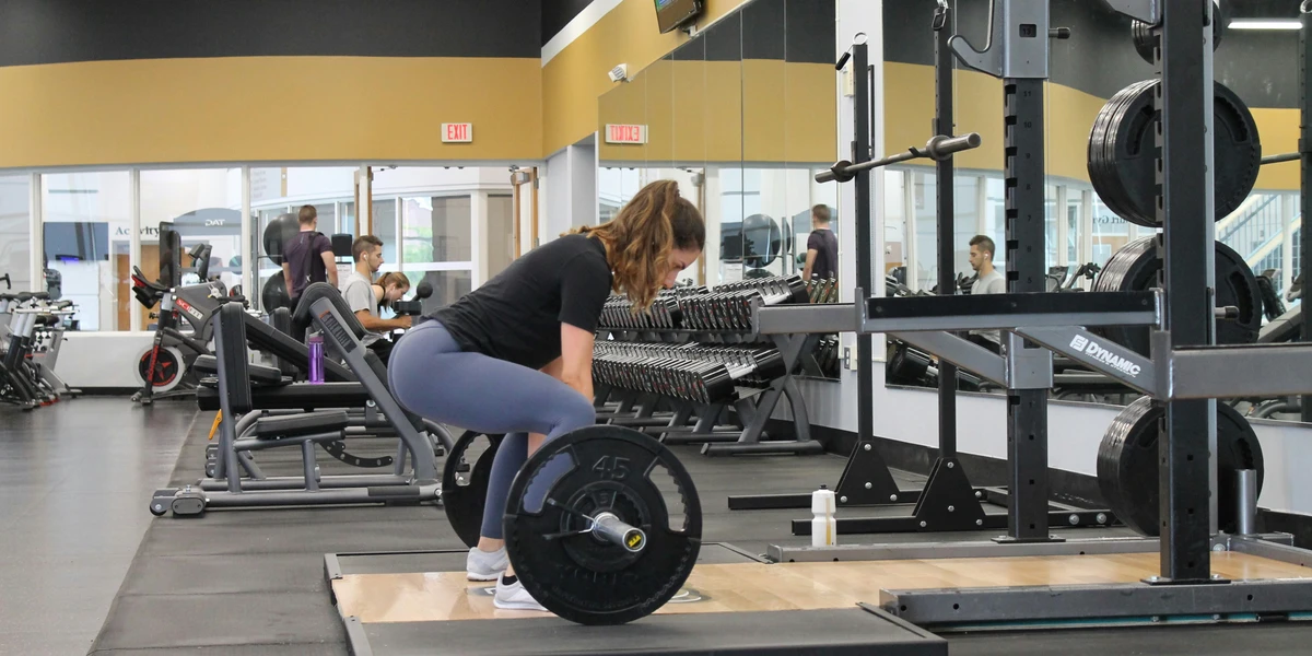 How To Build Strength Safely With Deadlifts