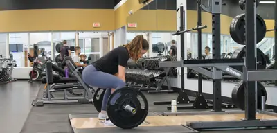 How To Build Strength Safely With Deadlifts