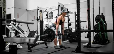 How to Breathe and Brace Properly When Lifting Weights